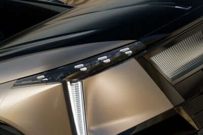 DSオートモビル新型「N°8」登場　航続750kmと先進デザインを両立した電動SUVクーペ