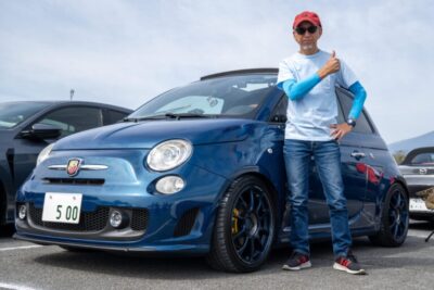アバルト500Cに映える鮮やかな足元！ ボディとホイールの一体感で魅せるRAYSホイールカスタム【みんなのクルマ】