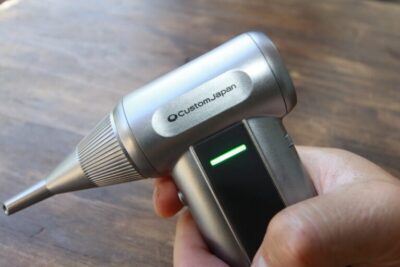 バイクの洗車から日常生活まであらゆるシーンで活躍するスマートエアダスター