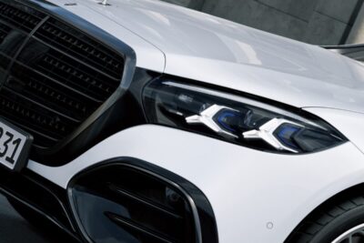 メルセデス・ベンツ新型「Sクラス」発表　2700点超の部品を刷新して過去最大規模の進化
