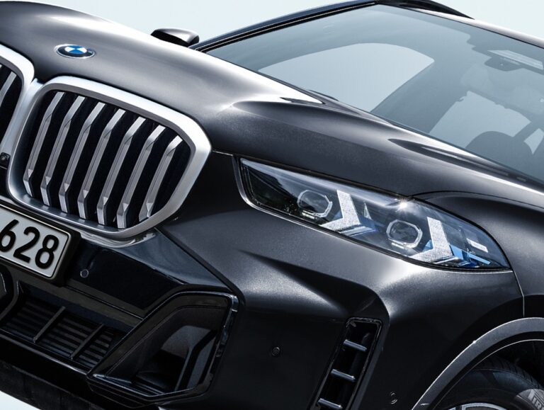 BMW X5 xDrive40d オリジナル発売　先進装備そのままで価格を最適化