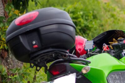 【バイク用品店】売れているトップケース・リアボックスTOP10｜ツーリング需要で人気のモデルは？【2026年5月版】