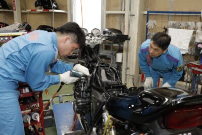 バイクは“購入後”が一番重要。レッドバロンがサービスマン育成と60万点の部品在庫にこだわる理由