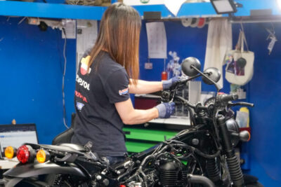 中古車なら気になる“理想の一台”を選べるバイク店探しで抑えたいポイントとは